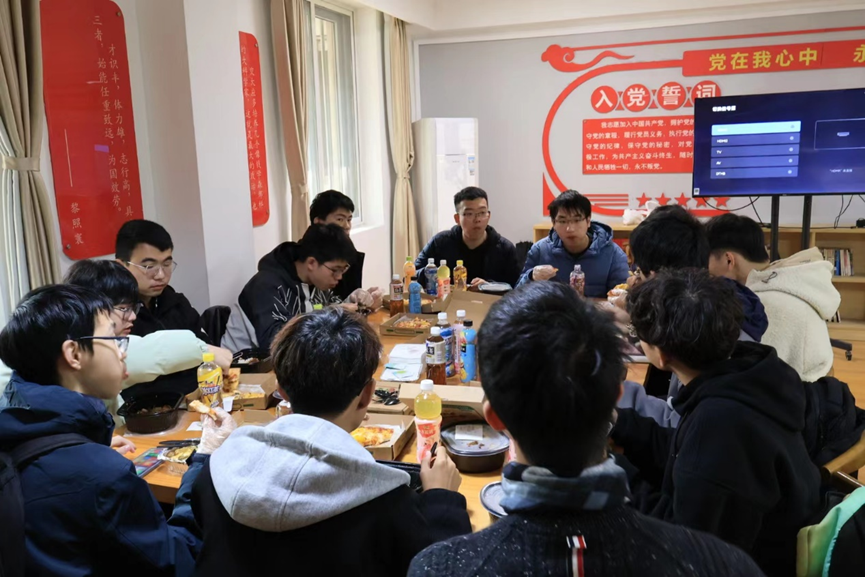 1701998176457220.png 图片 1.png